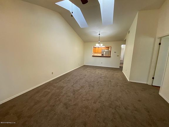 5th image of 169 Aruba Ln
