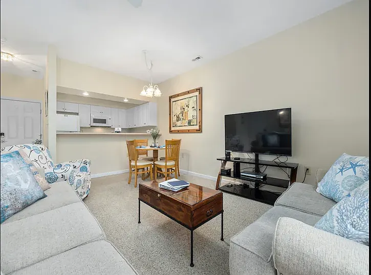 100 Scotch Broom Dr #102A — Photo 5
