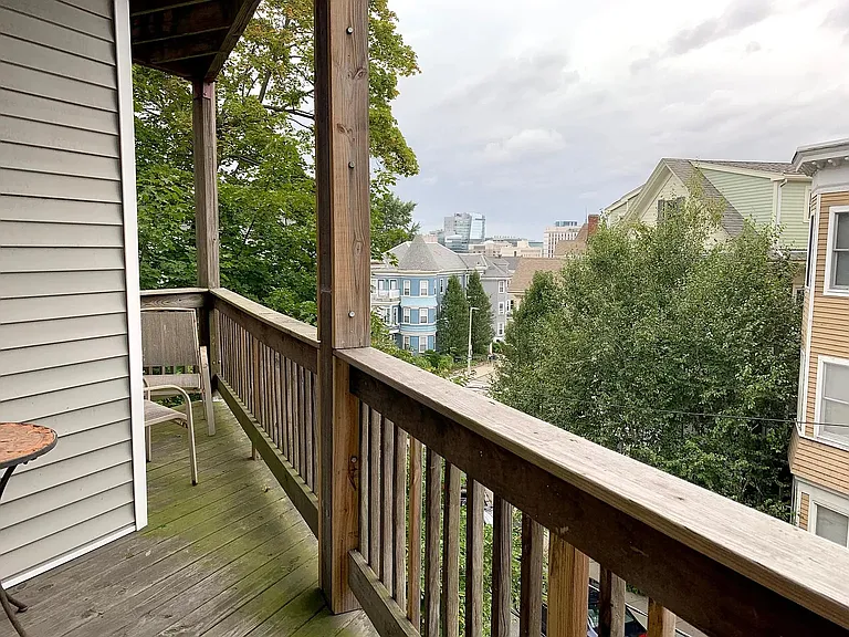 6 Iroquois St #2 — Photo 10