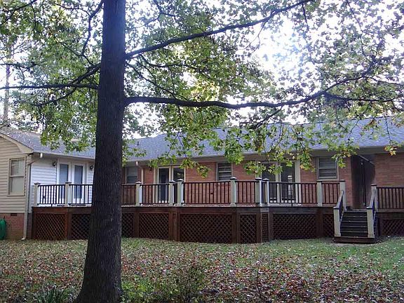 4th image of 103 Beechwood Dr