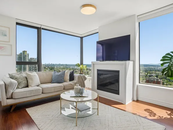 7063 Hall Ave #2706, Burnaby, BC V5E 0A5