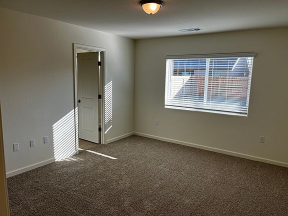 4th image of 2059 W Escher Dr