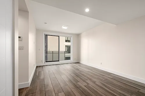 2442 Ocean Ave Photo 1
