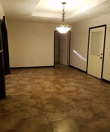 4th image of 3203 Fort Parker Dr