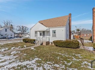15505 Semrau Ave, Eastpointe, MI 48021