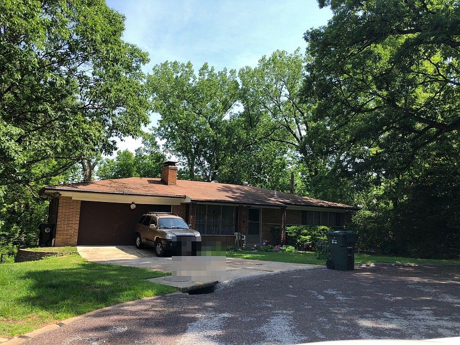 2nd image of 7731 Lacorn Ct