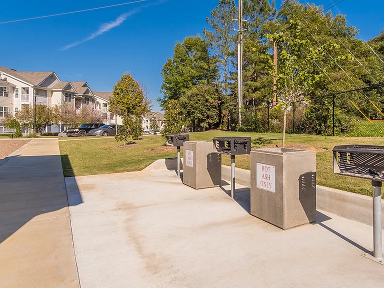 Mulberry Place — Photo 16