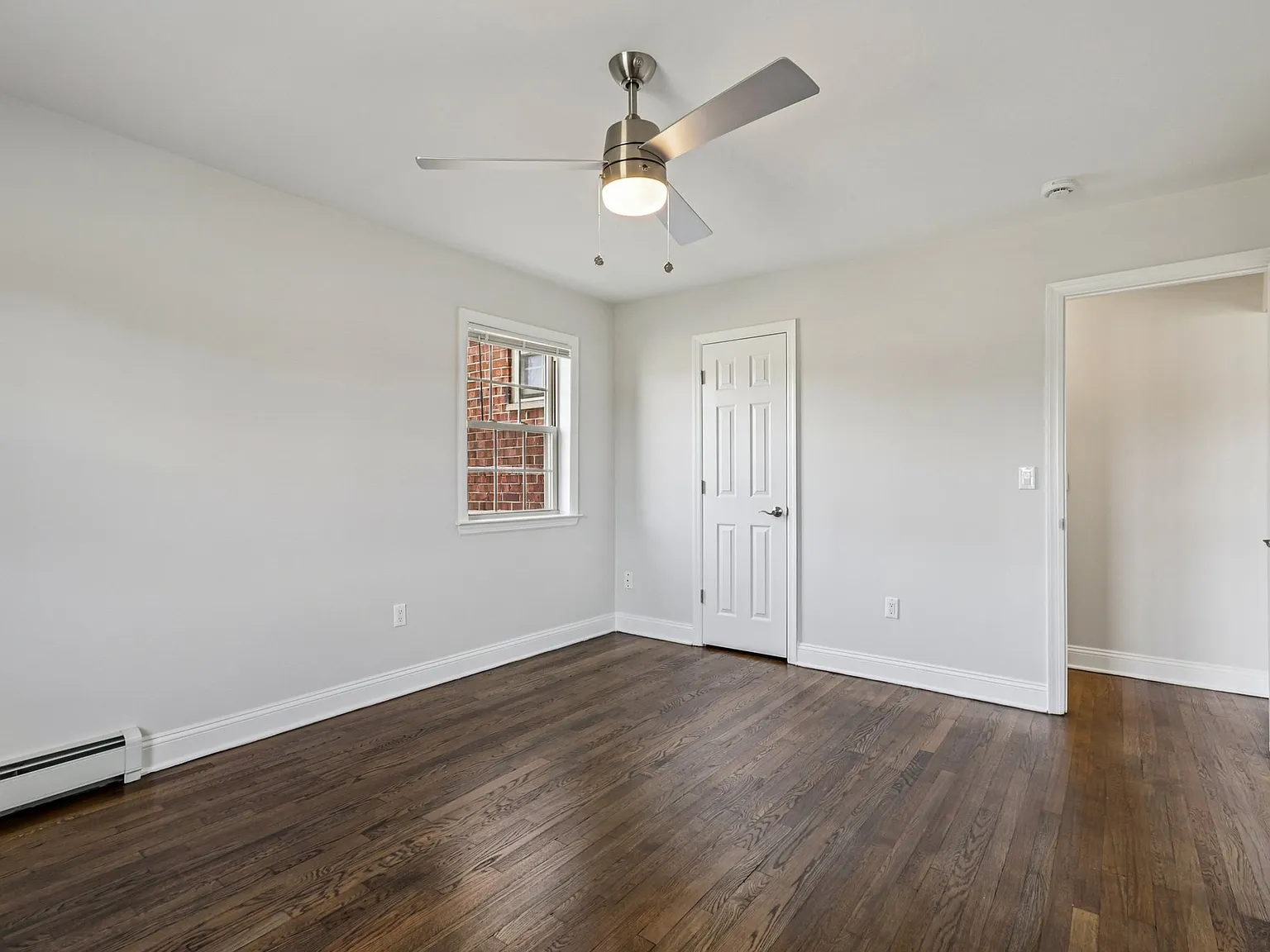 Kings Gardens Apartments — Photo 3