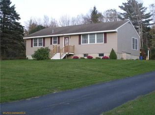 66 Spruce St, Bucksport, ME 04416