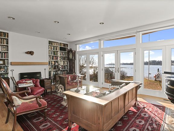 11 Bryon Rd Old Greenwich CT-print-016-022-011-4200x2800-300dpi.jpg