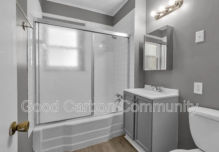 328 Elmwood Ave #2 — Photo 12