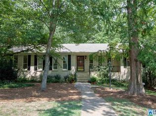 1117 Mountain Oaks Dr, Birmingham, AL 35226