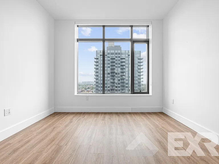 2230 Cropsey Ave #1005 — Photo 5
