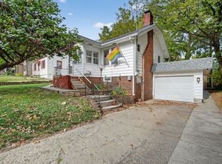 2523 Prospect Rd, Des Moines, IA 50310