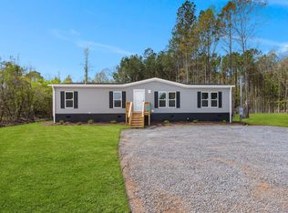 8996 Old State Rd, Holly Hill, SC 29059