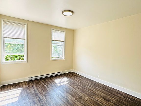 4th image of 289 Communipaw Ave #2L