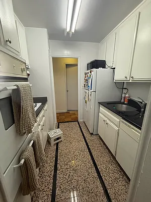 Rented by Olympia House Delaware LP | media 15