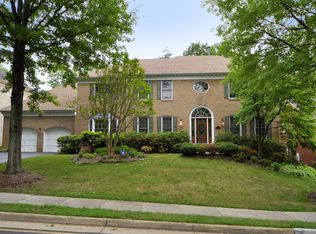 3605 Lamplight Dr, Fairfax, VA 22033