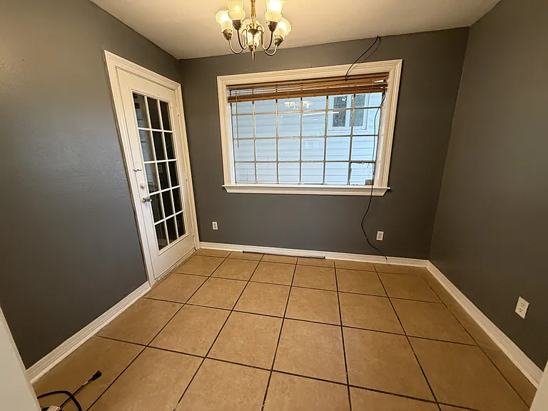 7532 Patricia St — Photo 8