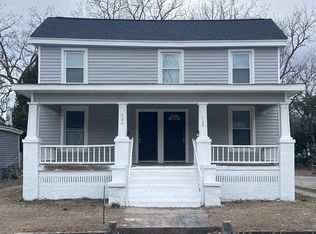704 N Market St, Washington, NC 27889