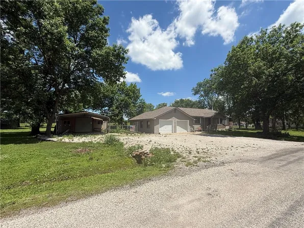 1258 24500th Rd, Parsons, KS 67357