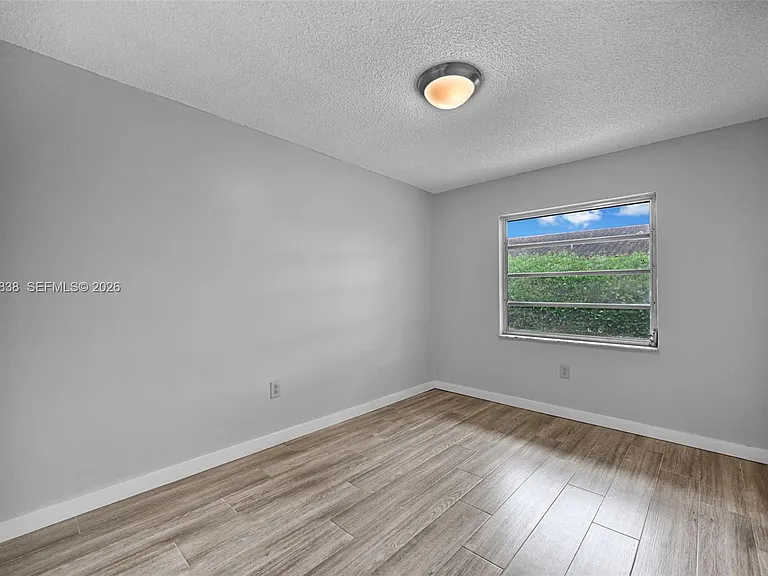 2225 SW 62nd Ct #2225 — Photo 28
