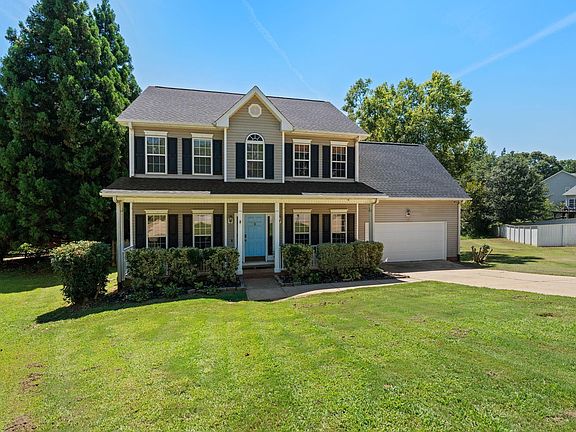 4th image of 16 Bittercrest Ct