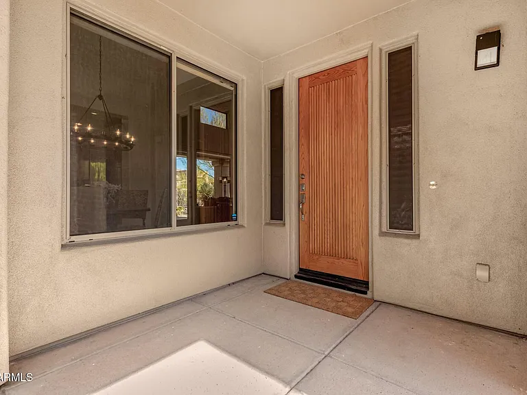 6584 E Shooting Star Way — Photo 2