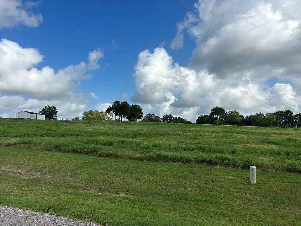 1st image of 10549 Sunny Meadow Dr