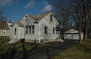 2nd image of 1429 Payne Ave
