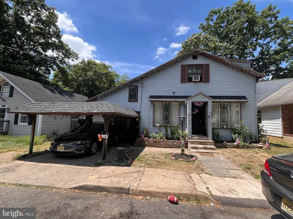 43 S Smith Ter, Clementon, NJ 08021
