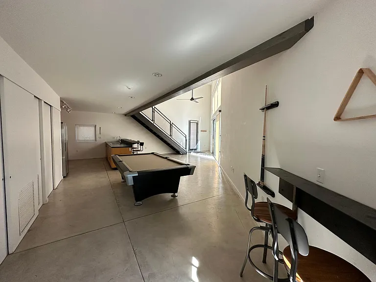 1001 E 17th St #132 — Photo 7