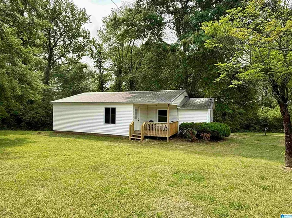 1964 Corner Rd, Warrior, AL 35180