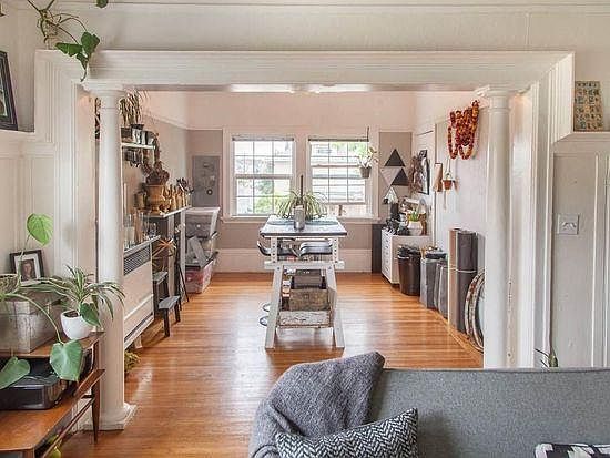 spacious living space with lots of light and great for plant