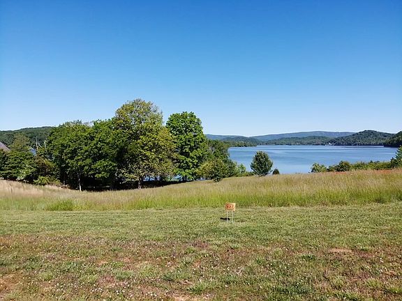 2nd image of 0 Pointe Vista Dr Lot 427