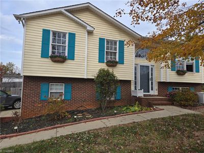 1160 Capella Ridge Rd, King, NC, 27021