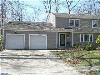 2nd image of 28 Villa Dr