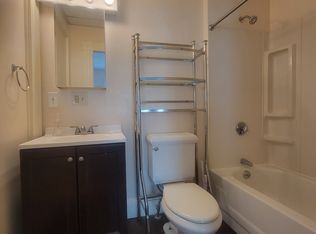 79 Washington St #1F, Taunton, MA 02780