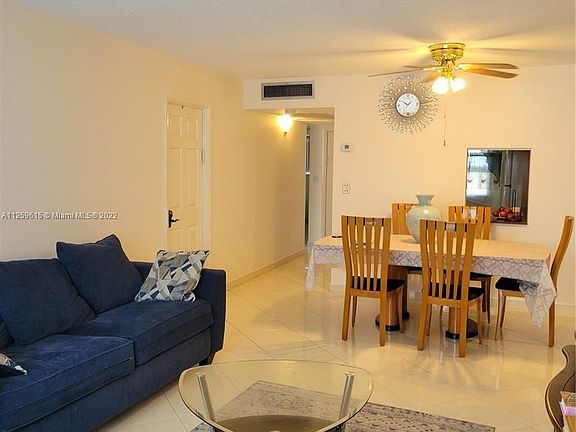 3rd image of 2200 Park Ln APT 216