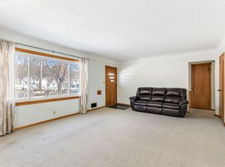 1494 Maryland Ave E, Saint Paul, MN 55106