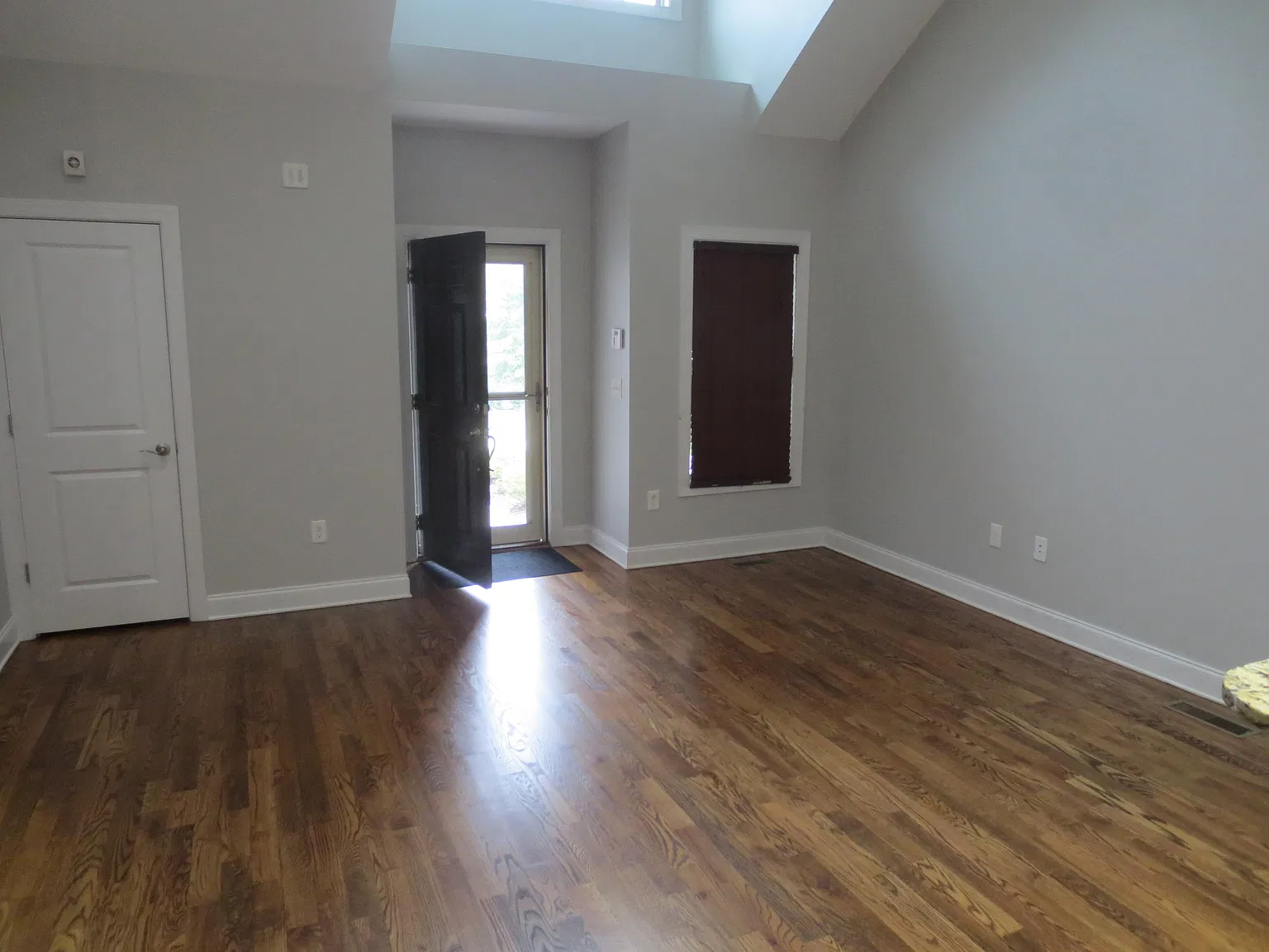 3 bed, 2.0 bath, 1530 sqft, $1,850 — Photo 4