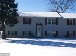 1015 Bell Ave, Glen Burnie, MD 21060
