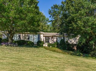 6221 Charing Dr, Columbus, GA 31909