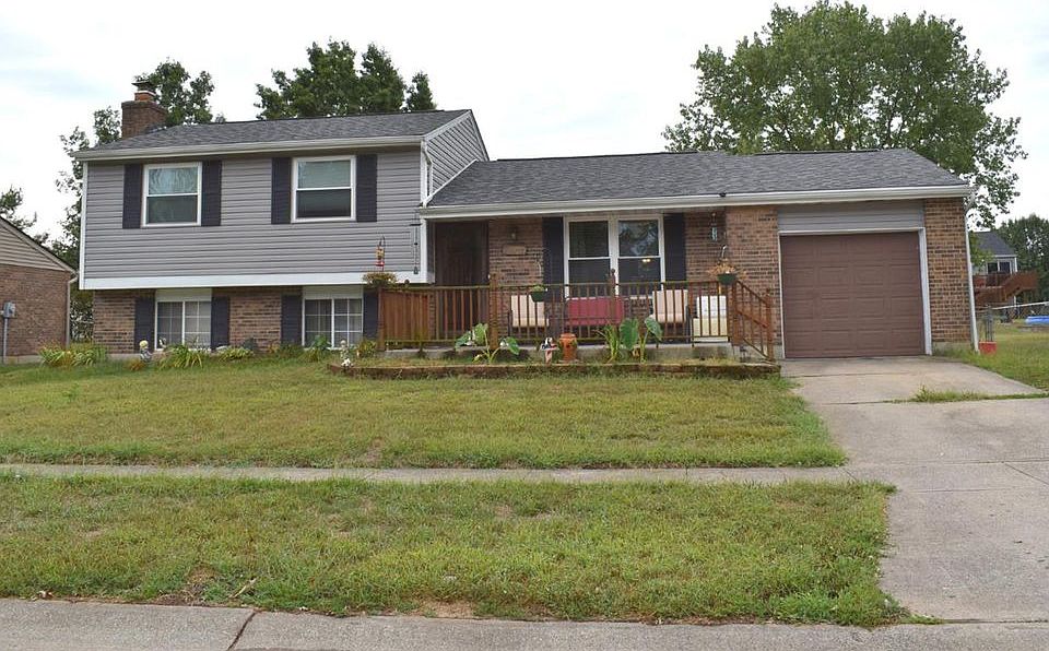 1st image of 675 Deerfield Dr