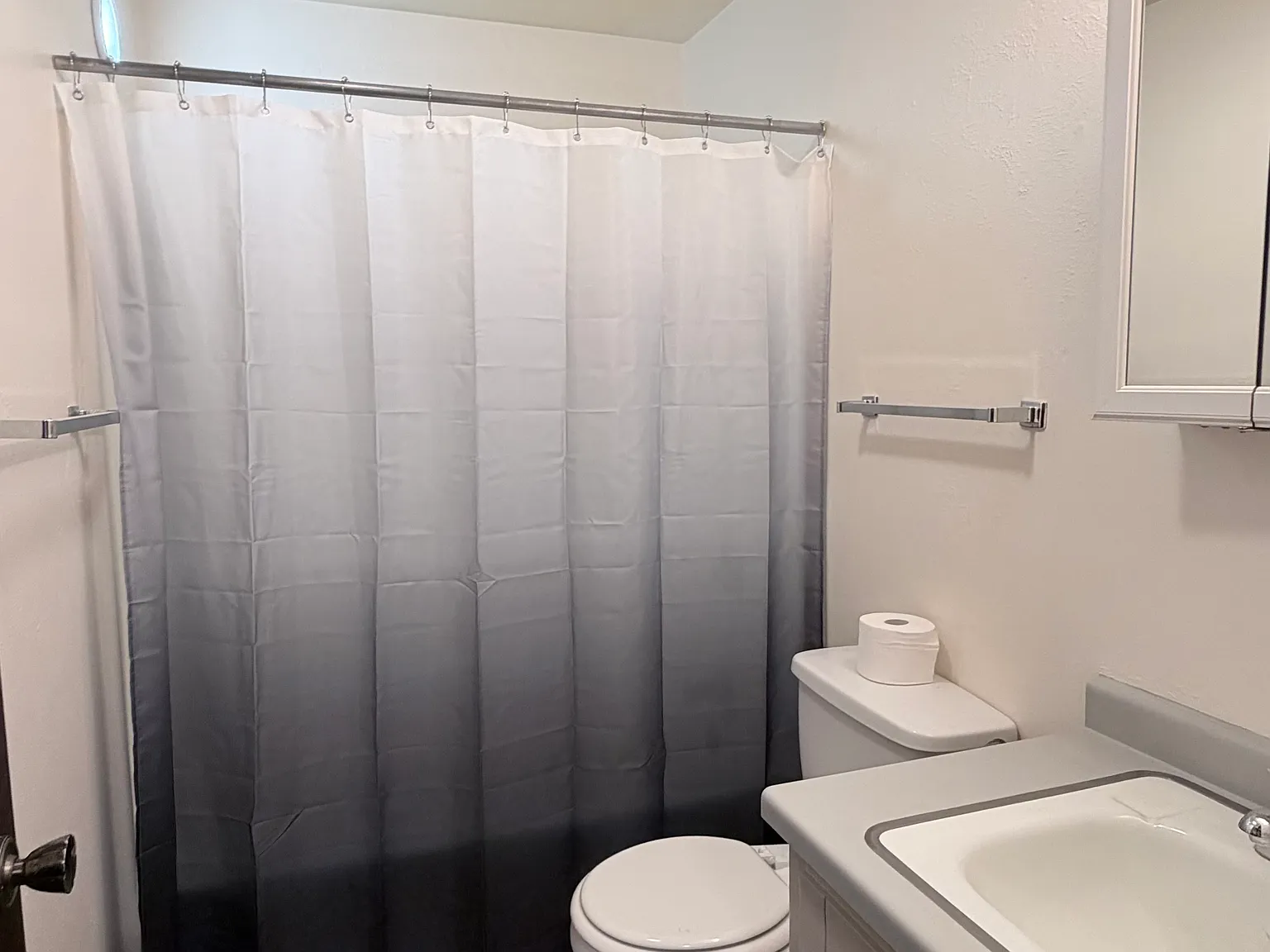 2 bed, 1650 sqft, $1,595 — Photo 3