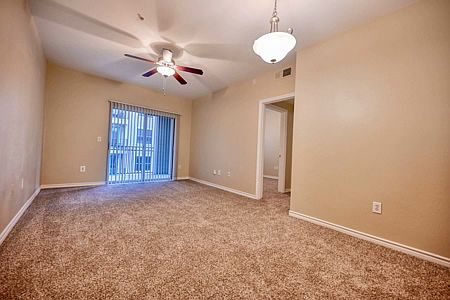 4th image of 2505 Washington Ave APT 813