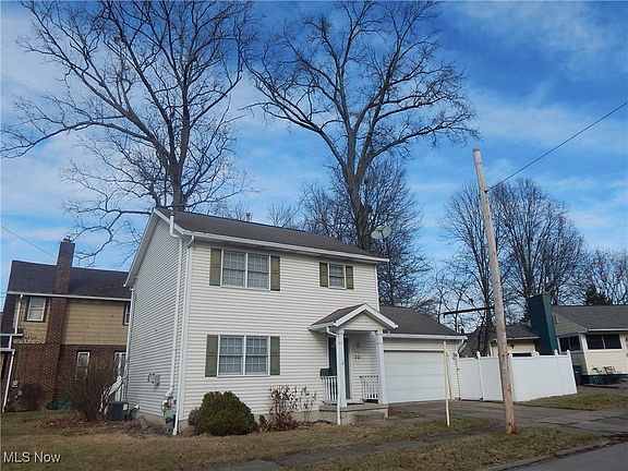 3rd image of 201 Grove Ave