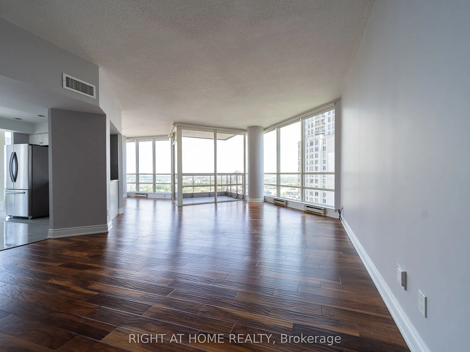 2 bed, $3,500 — Photo 3