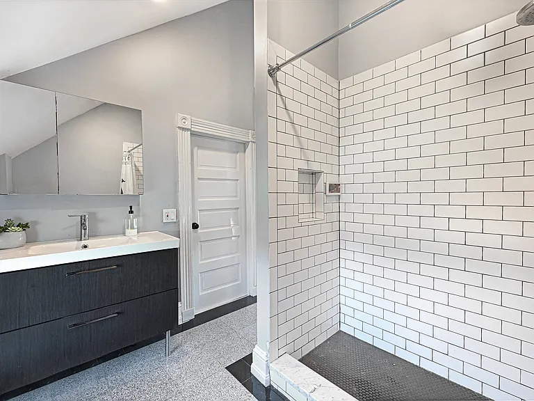 148 Montauk Hwy — Photo 20