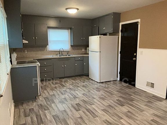 5th image of 5236 Ames Ave